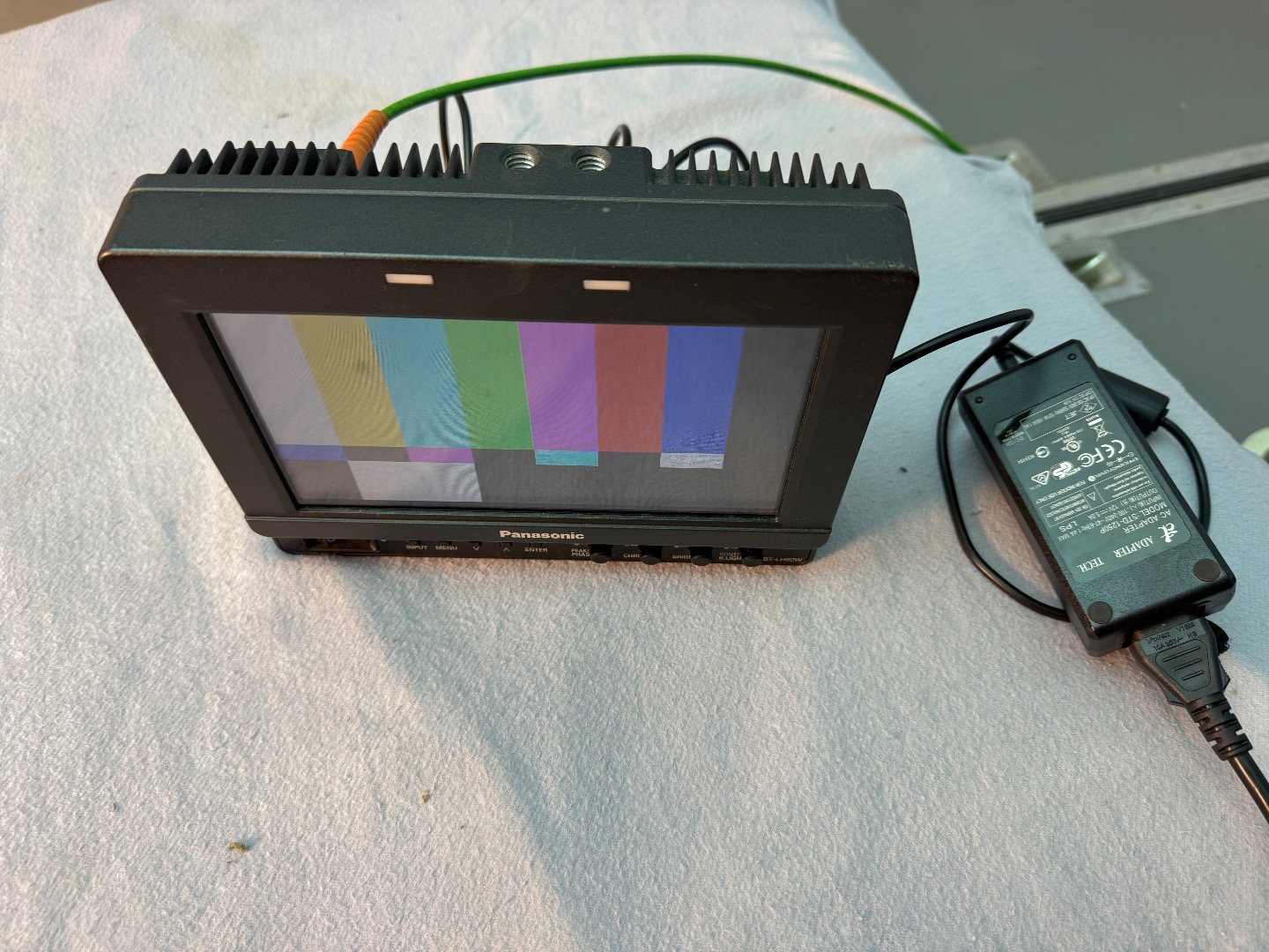 Panasonic BT-LH80W 7,9-Zoll LCD-Vorschaumonitor | 160 EUR